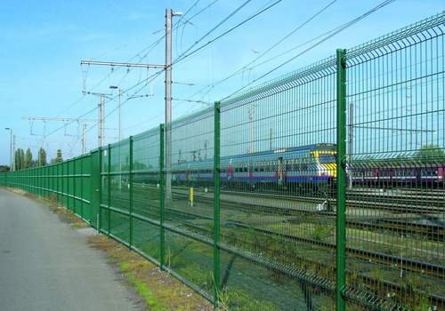Системы ограждений железных дорог и автомагистралей в Новоуральске